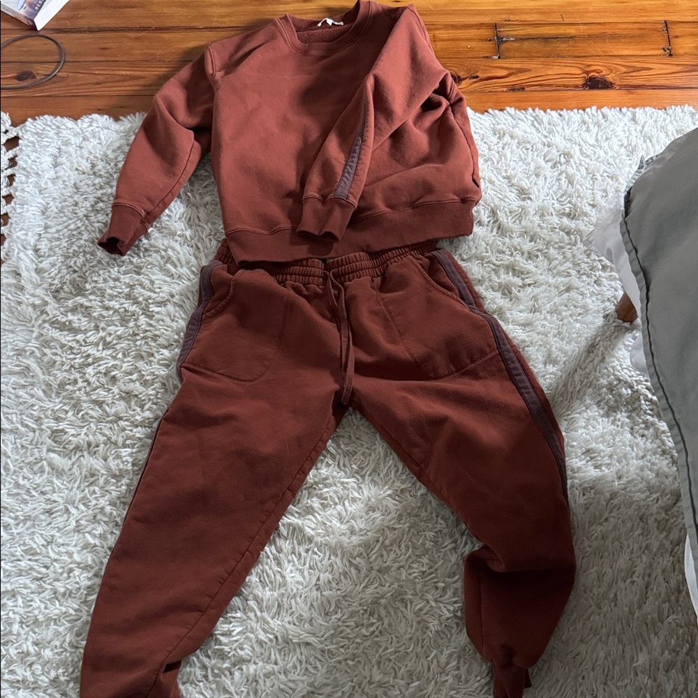 Brown Sweatshirt and Joggers Set - Top S, Bottoms M